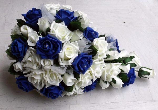 Royal Blue & Ivory Brides Rose Shower