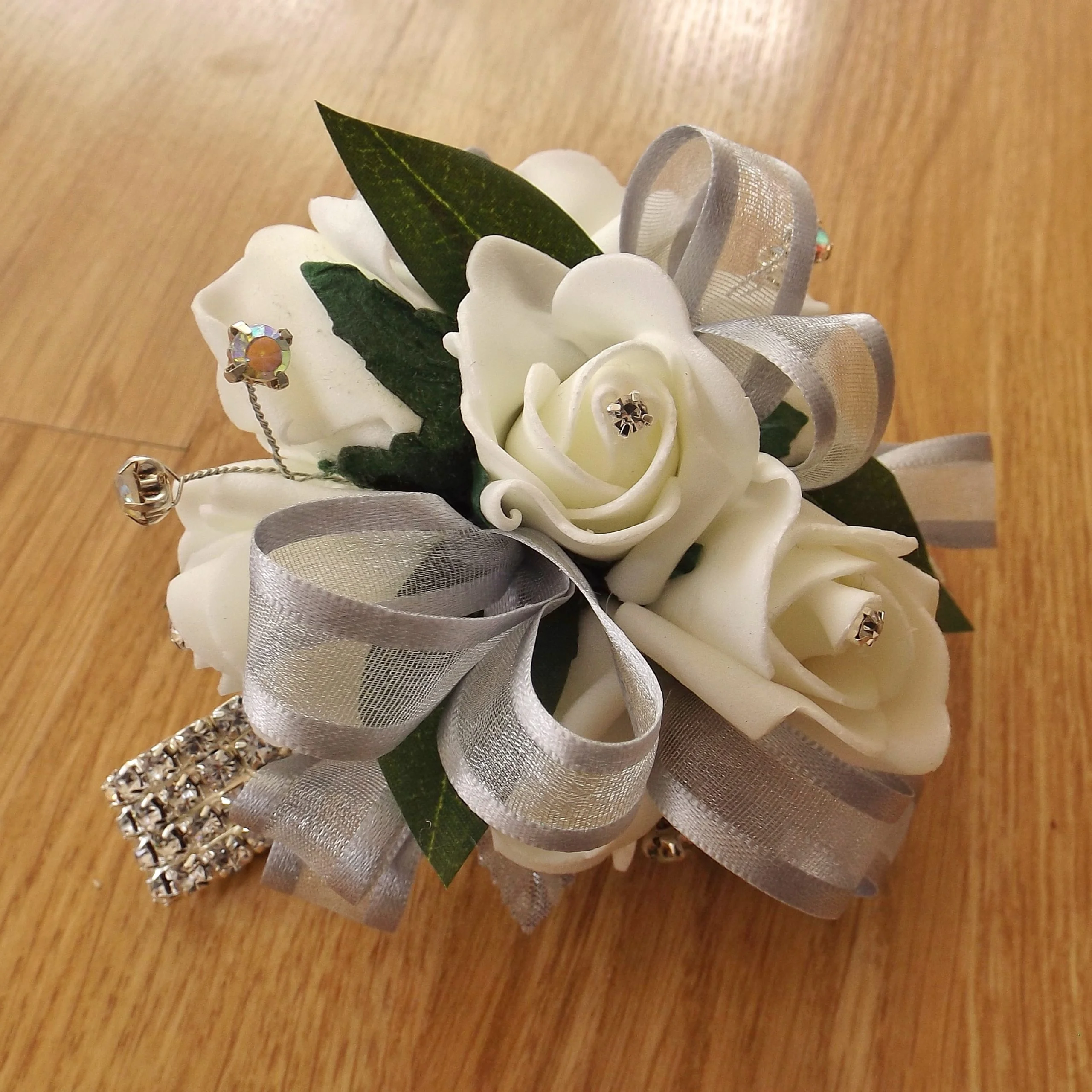 Silver wrist corsage discount