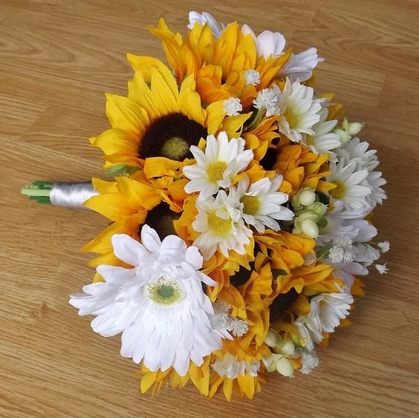 Silk Sunflower & Daisy Brides Bouquet